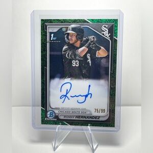 Bowman Chrome Baseball Card with Ronny Hernandez Autograph